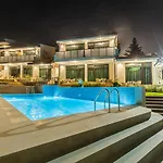 Club Stefvall 4*