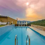 Guest house Club Stefvall 4*